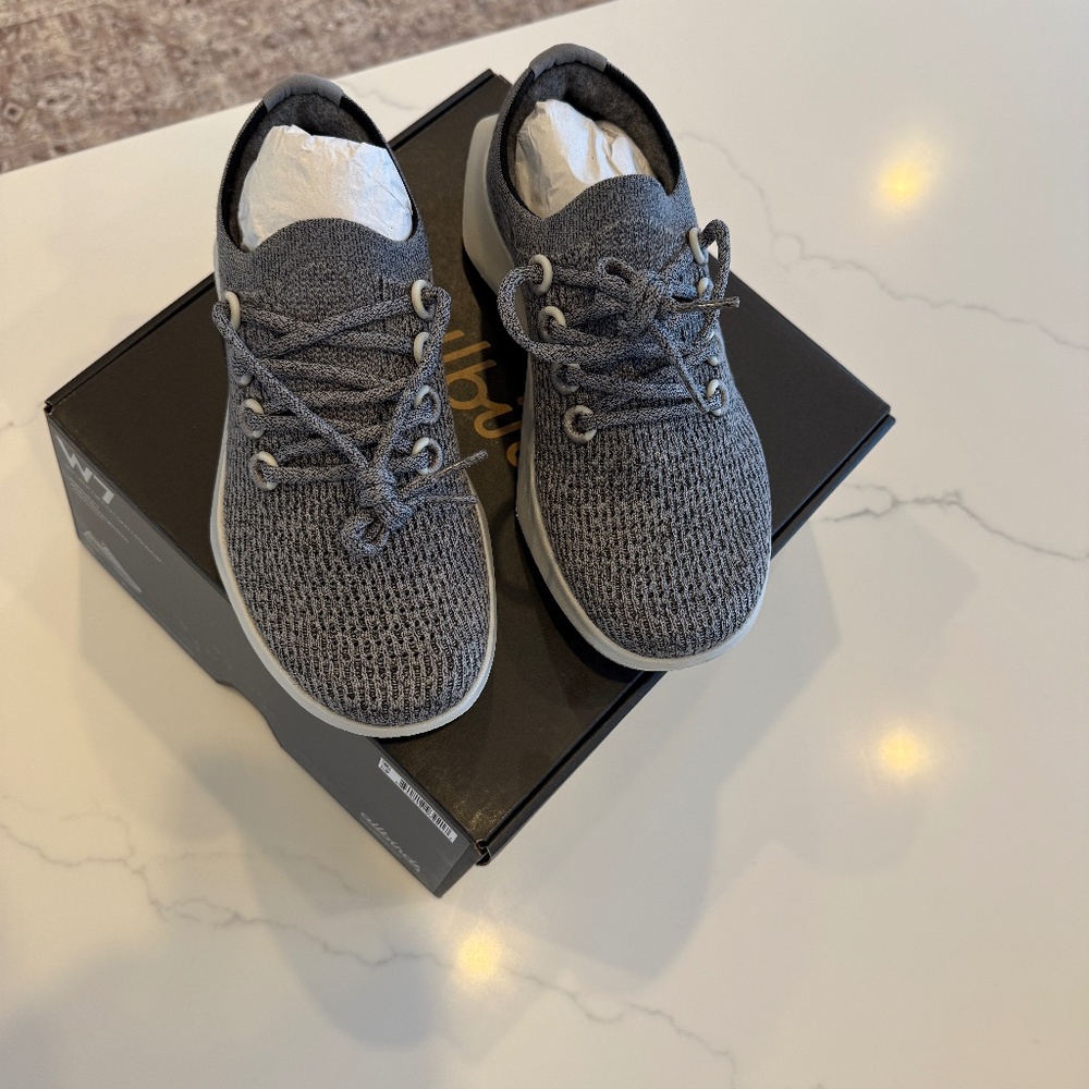 Allbirds Women's Tree Dasher 2 Size 7- Sneaker Running Shoes Grey
